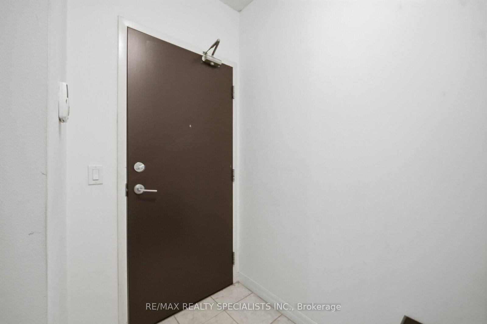 225 Webb Drive, Unit 402 - Photo 7