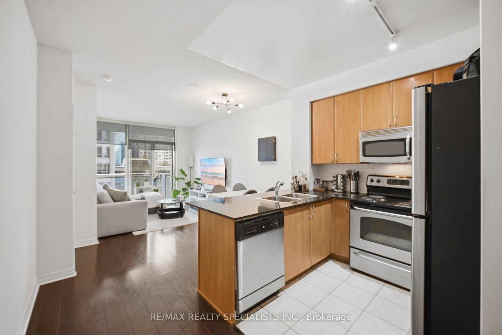 225 Webb Drive, Unit 402 - Photo 9