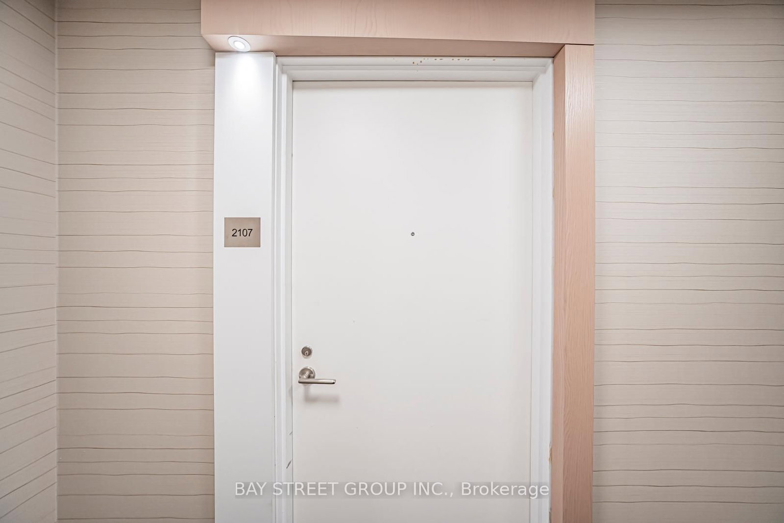 70 Annie Craig Drive • #2107 • Toronto, ON photo 5