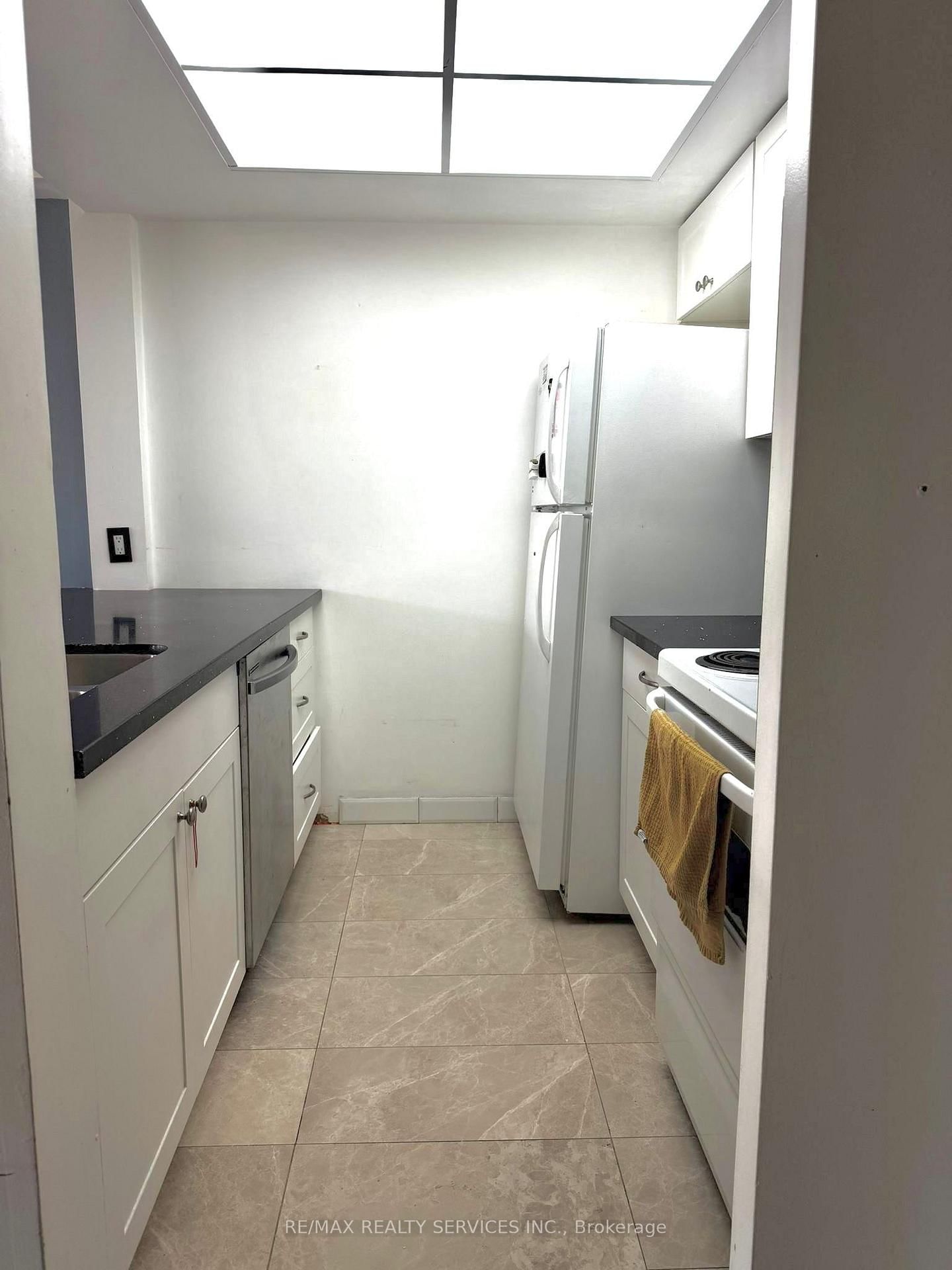 8351 Mclaughlin Road S, Unit 223 - Photo 8