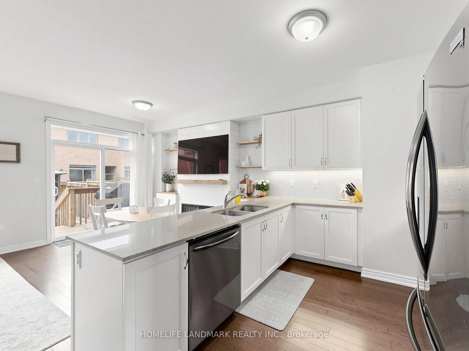 31 True Blue Crescent • Caledon, ON photo 12