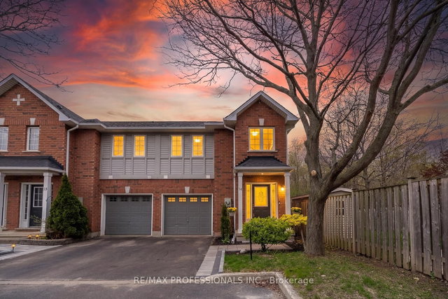 14 - 1745 Creek Way