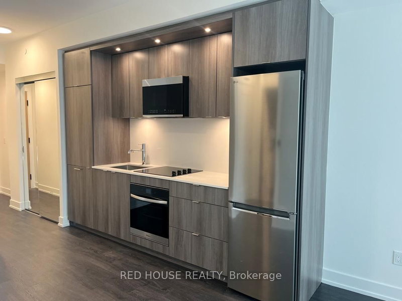 411 - 60 Central Park Roadway, Toronto, M9A 0E6 | Image 2