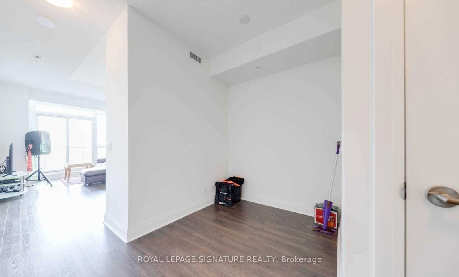 17 Zorra Street, Unit 1407 - Photo 10