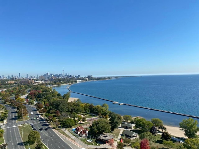 2208 - 1928 Lake Shore Boulevard W