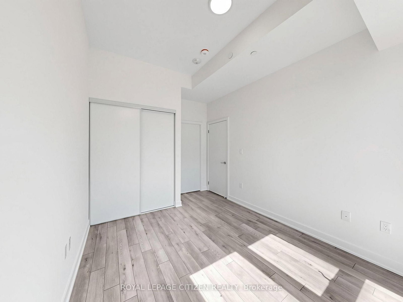 1005 Dundas Street, Unit 523 - Photo 23