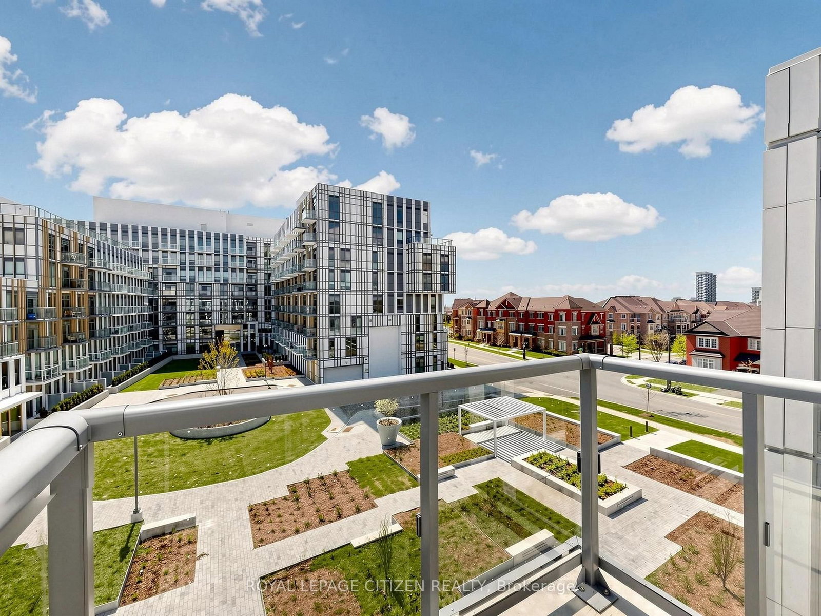 1005 Dundas Street, Unit 523 - Photo 36
