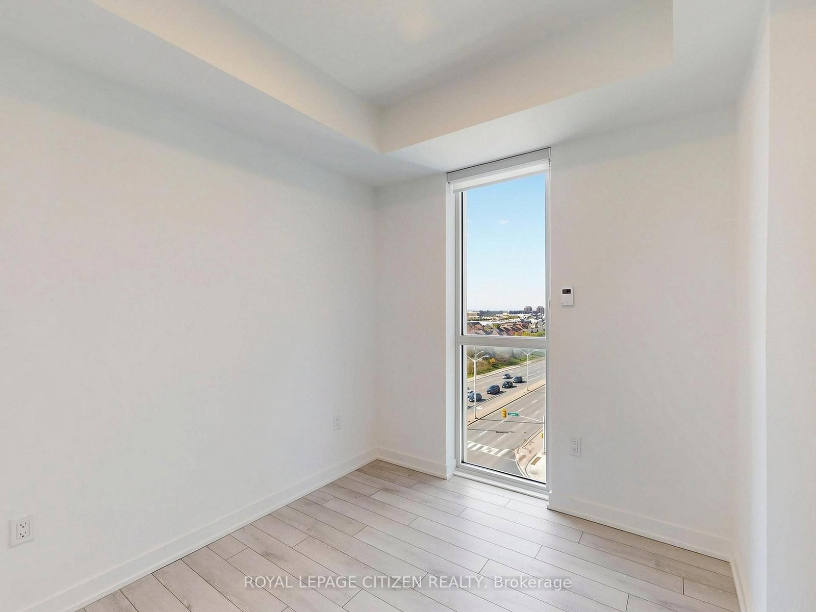1005 Dundas Street • #814 • Oakville, ON photo 20