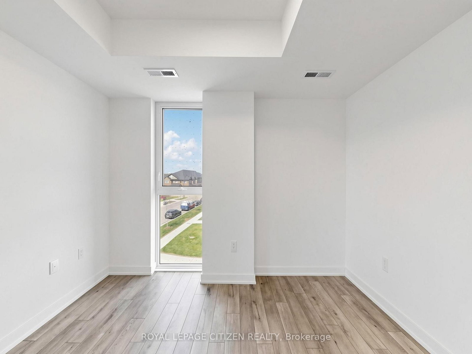 1005 Dundas Street E, Unit 363 - Photo 22