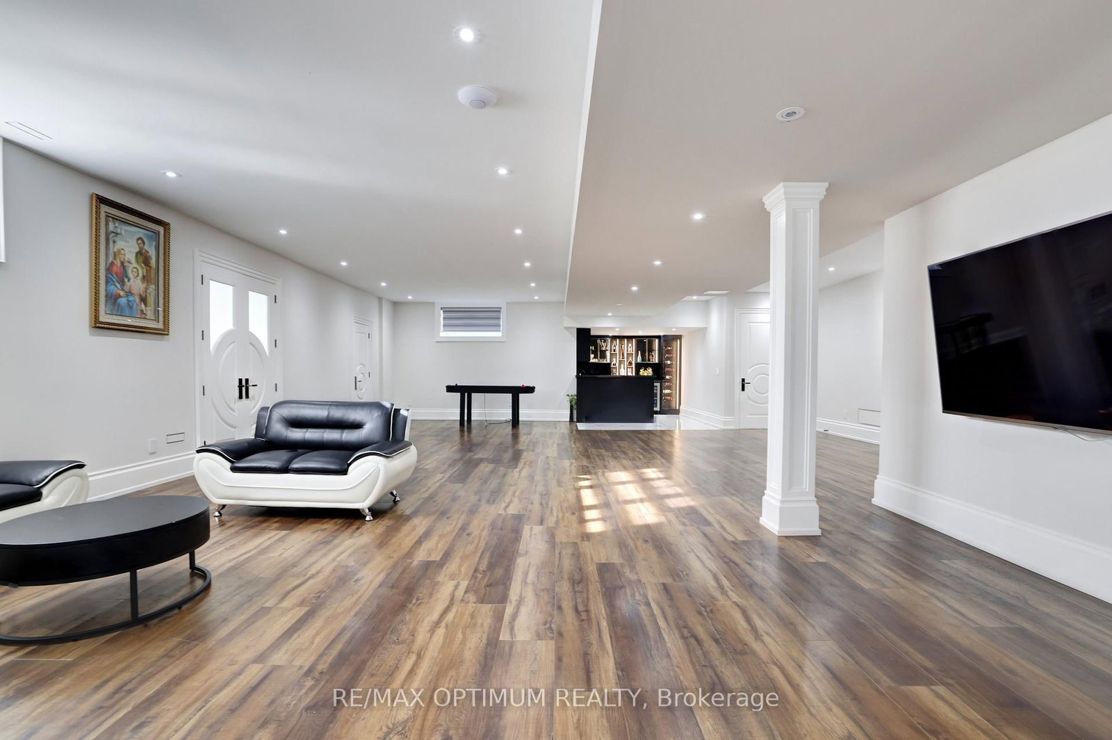 7548 Sixth Line, Milton, view 39