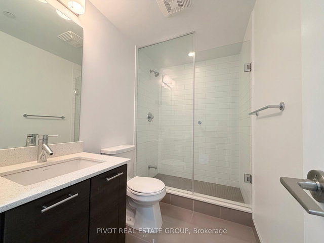 1501 - 2212 Lake Shore Boulevard W