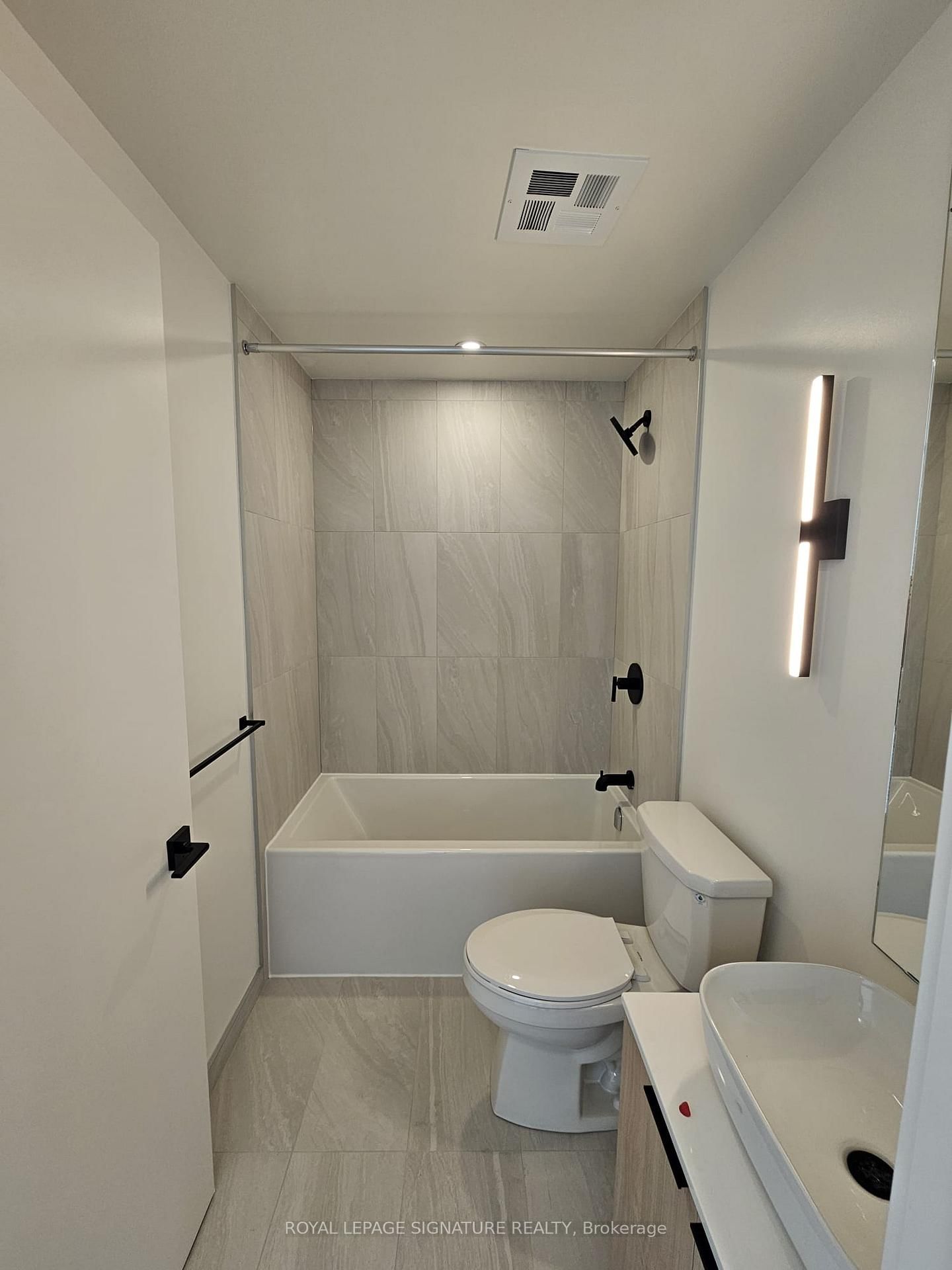 1185 Dupont Street, Unit 1911 - Photo 13