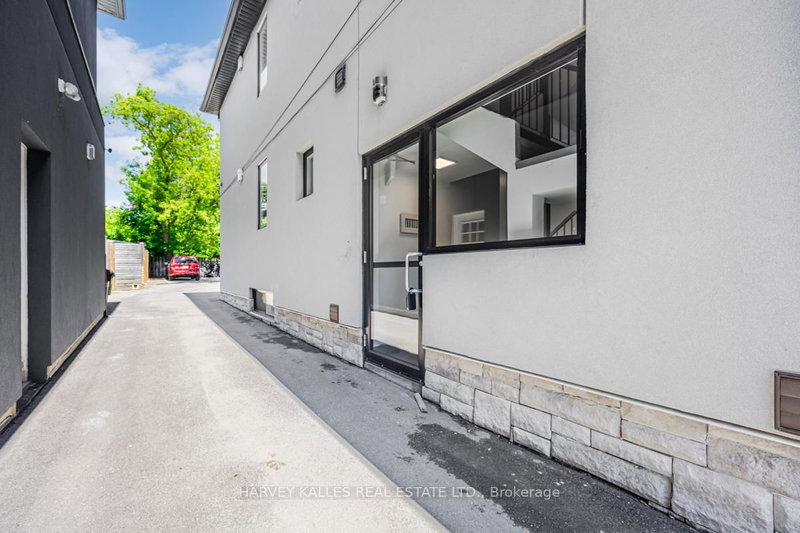 18 Cavell Avenue