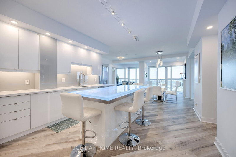 60 Absolute Ave #3601, Mississauga, Ontario