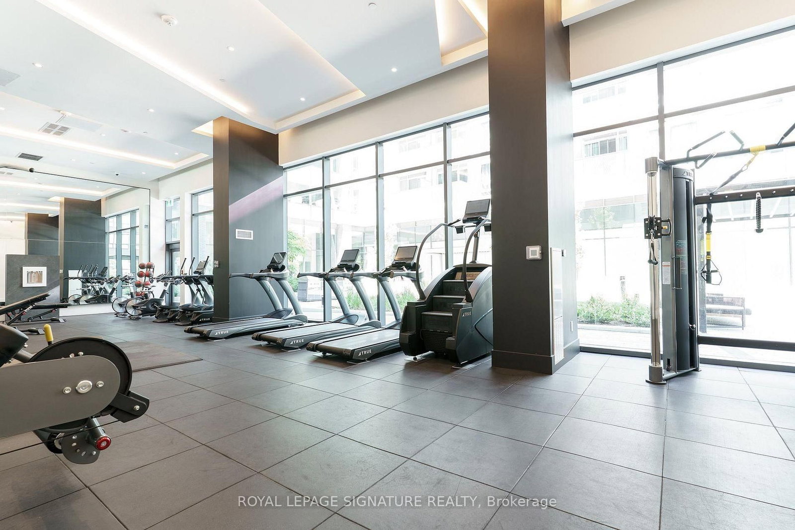 2450 Old Bronte Road, Unit 250 - Photo 10