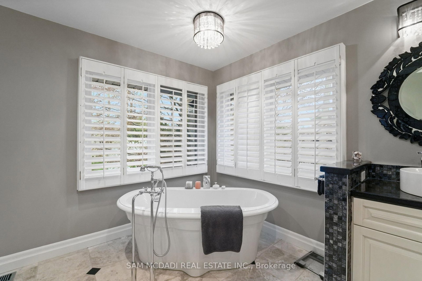 495 Meadow Wood Road • Mississauga, ON photo 22