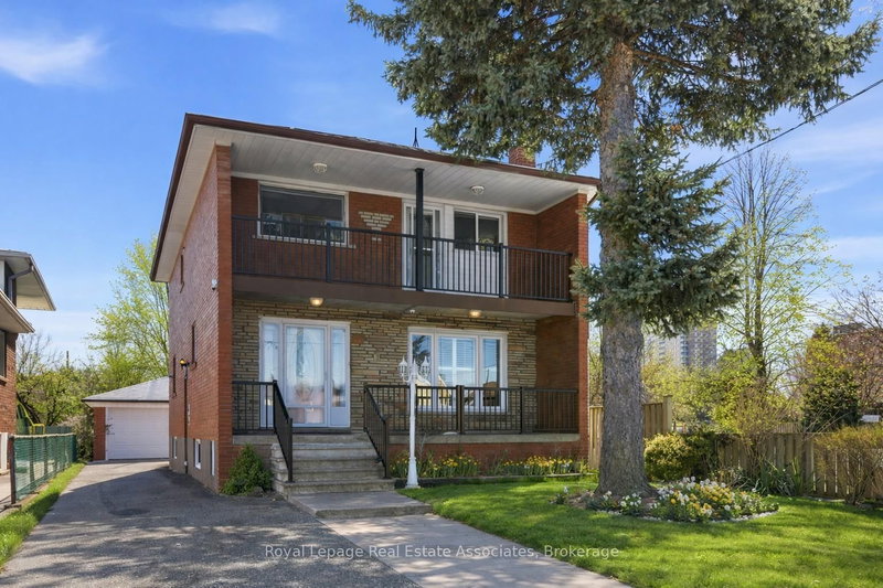 117 Harding Ave, Toronto, M6M 3A4 | Image 2