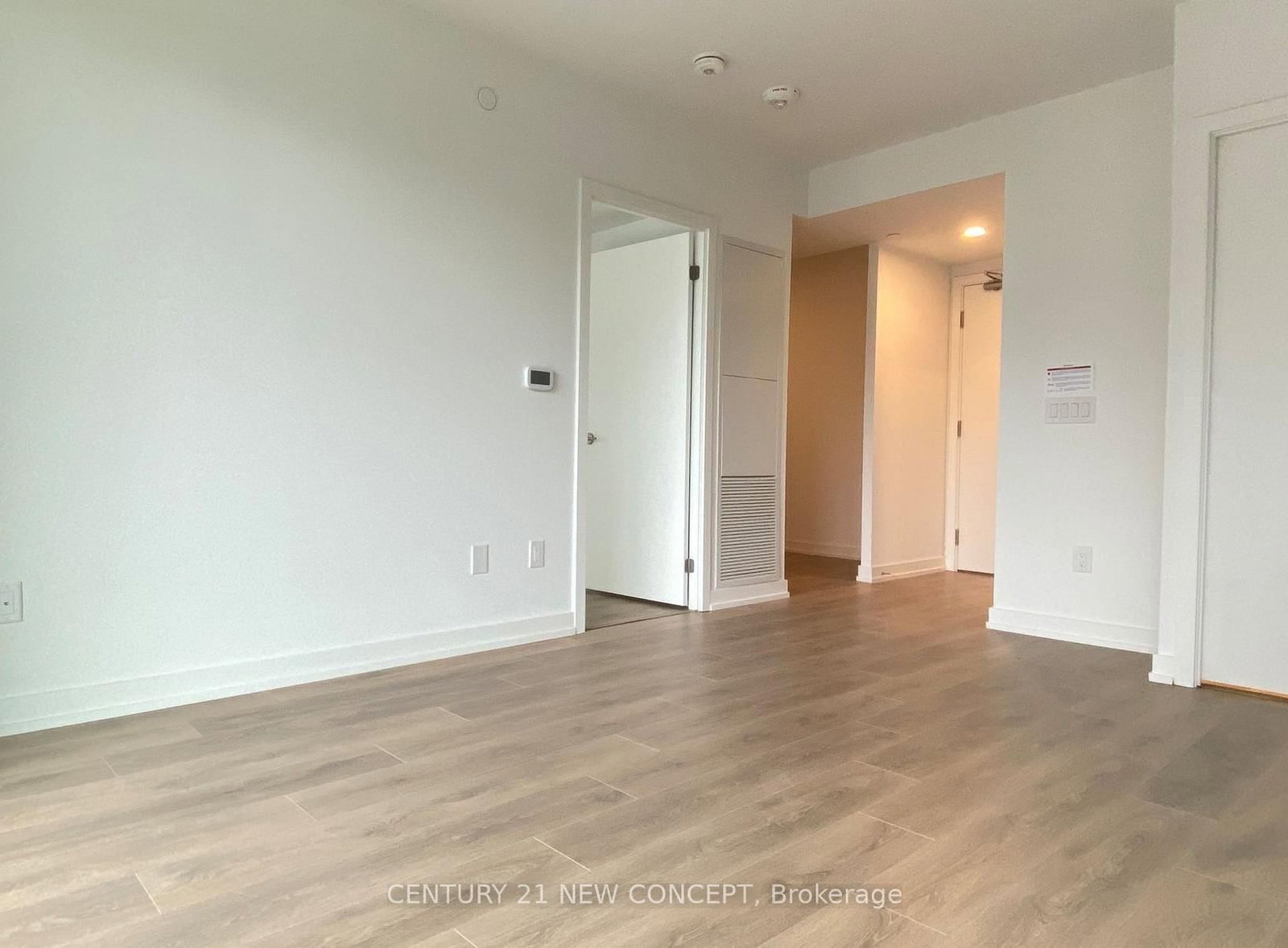 1100 Sheppard Avenue, Unit 710 - Photo 8