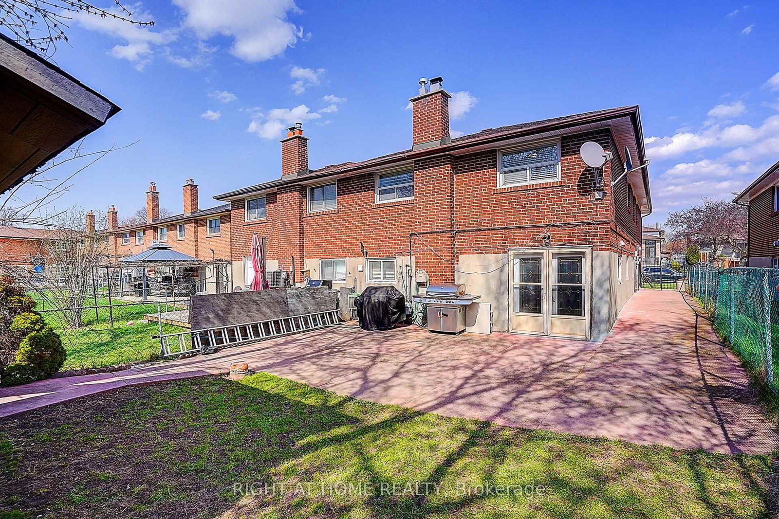 Listing Image 44