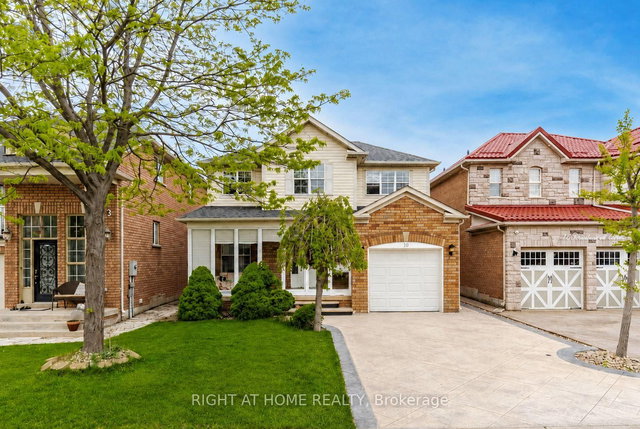 10 Charleswood Circle