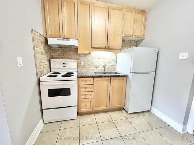 109 - 15 Thirty Third Street
