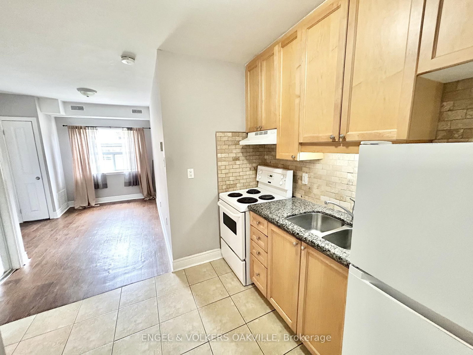 15 Thirty Third Street, Unit 109 - Photo 2