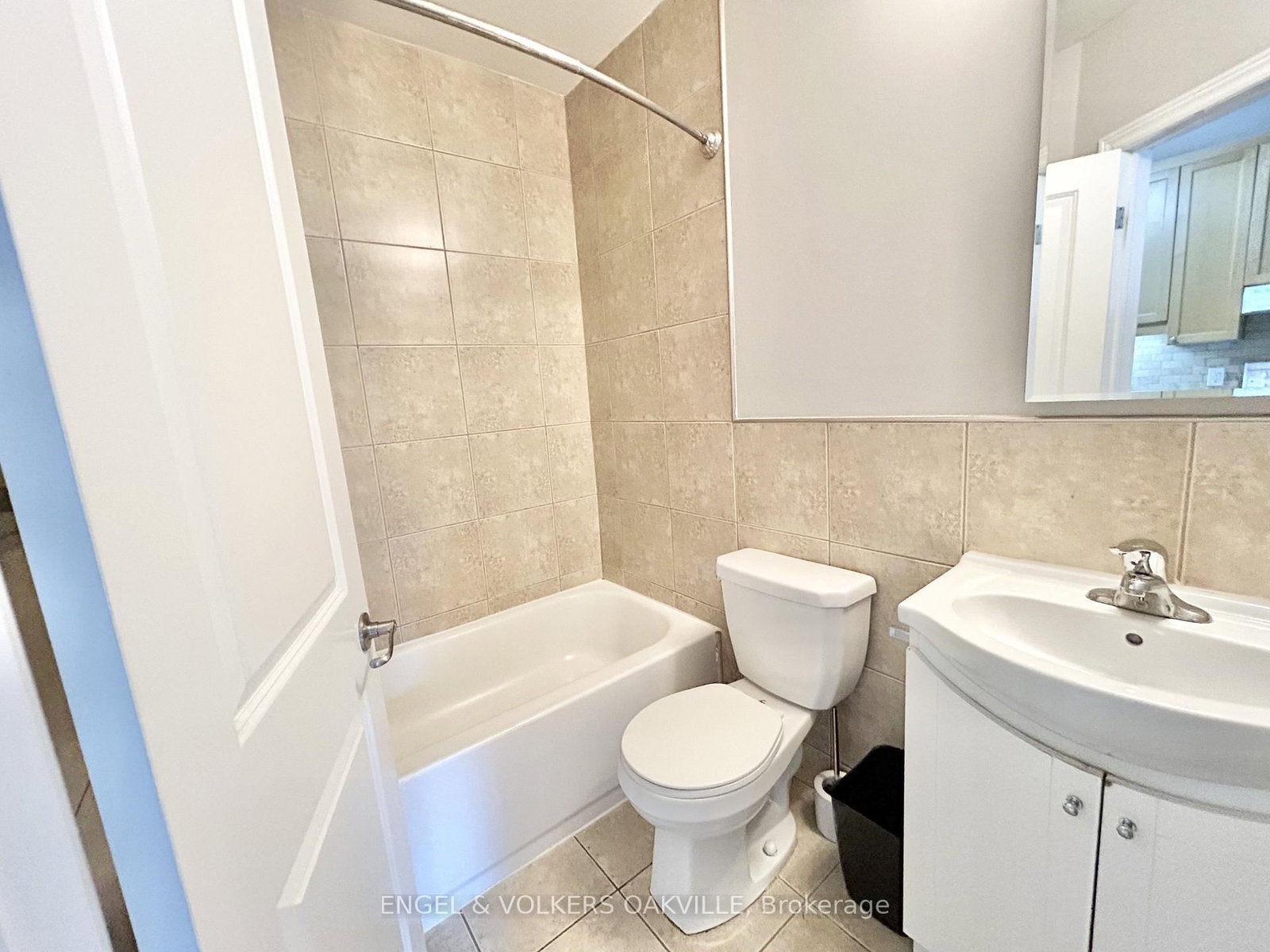 15 Thirty Third Street, Unit 109 - Photo 6