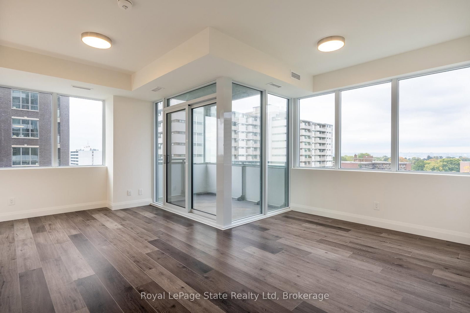500 Brock Avenue, Unit 808 - Photo 16