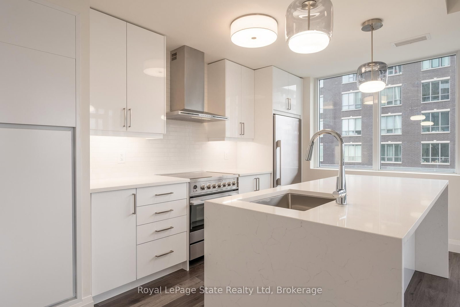 500 Brock Avenue, Unit 808 - Photo 19
