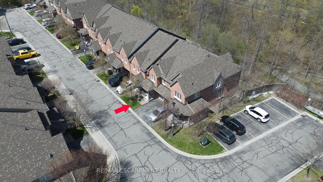 25 - 233 Duskywing Way