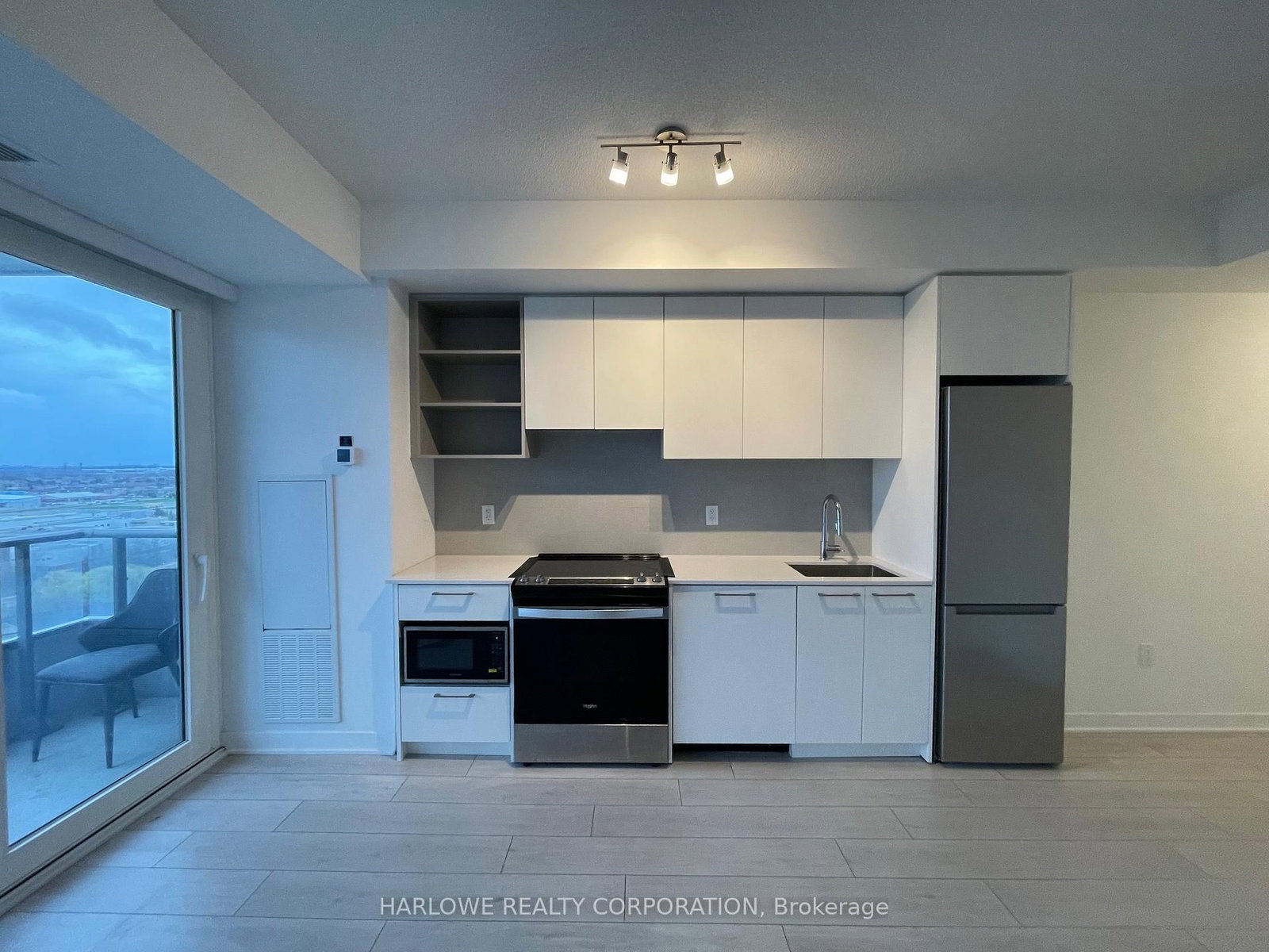 260 Malta Avenue, Unit 1403