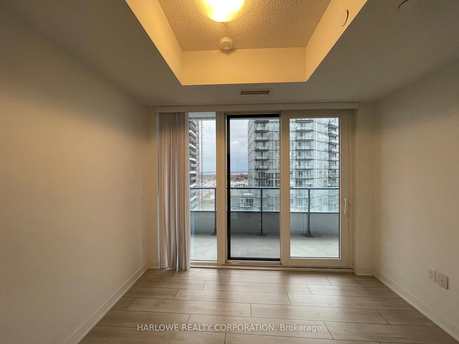 260 Malta Avenue, Unit 1403 - Photo 9