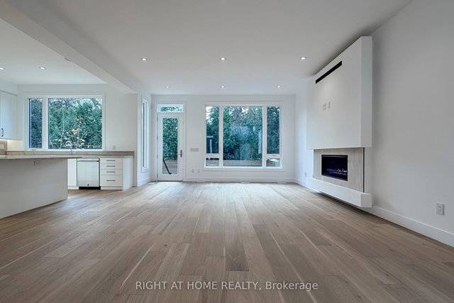 19 Putney Road