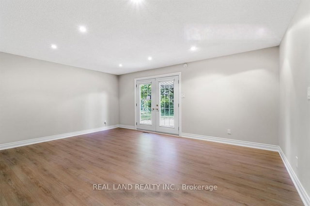 Back - 360 Chantenay Drive