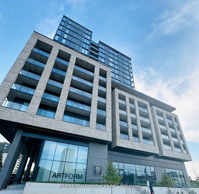409 - 86 Dundas Street E