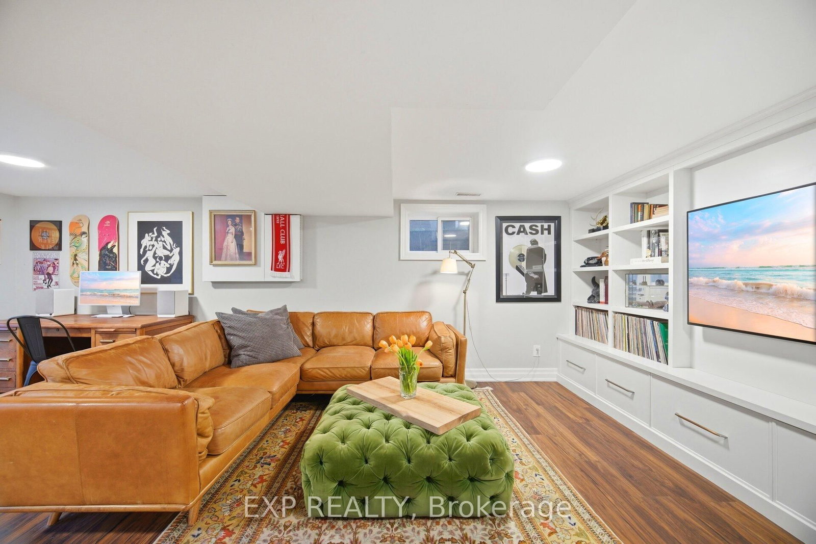 Listing Image 23