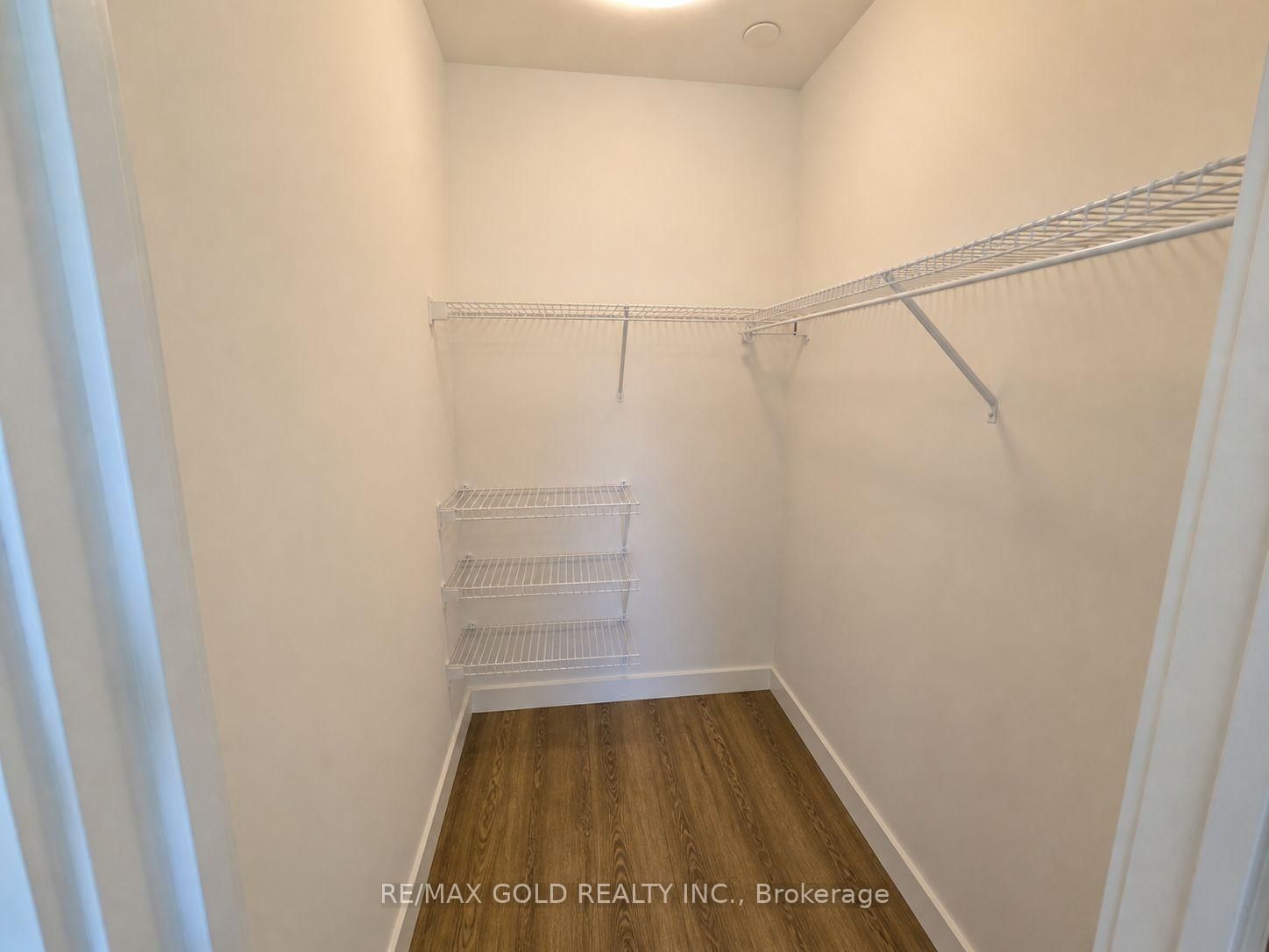 60 George Butchart Drive, Unit 203 - Photo 23