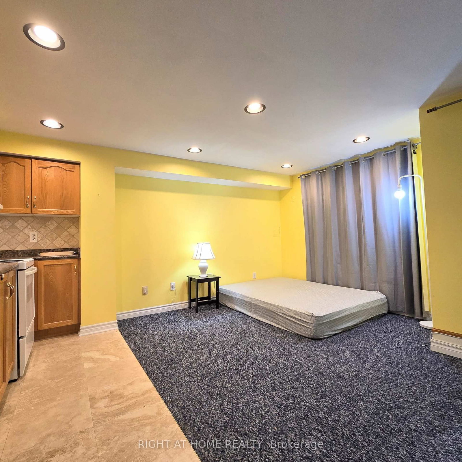 65 Mare Crescent, Unit Bsmt - Photo 9