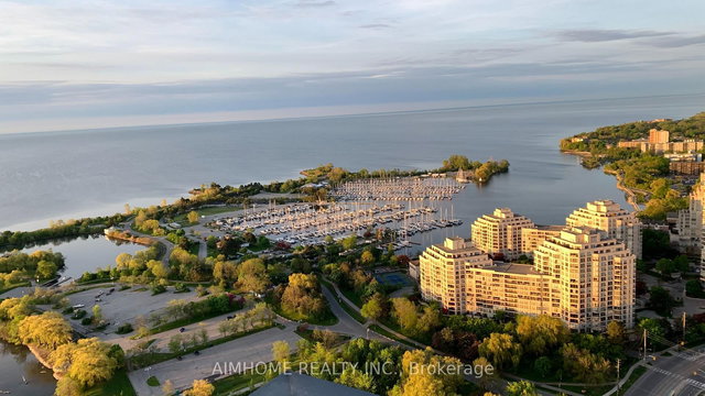 4601 - 2200 lake shore Boulevard W