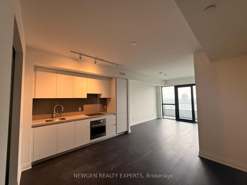 home for lease on 5806-4015 The Exchange null