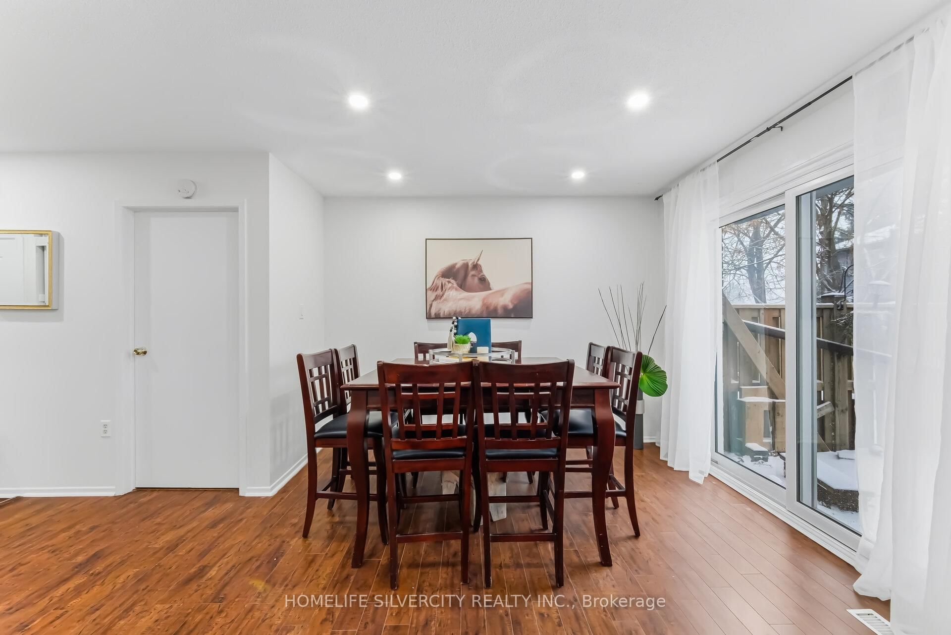 45 Hansen Road, Unit 100