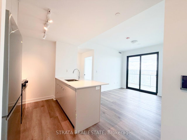 1601 - 2075 Lakeshore Road