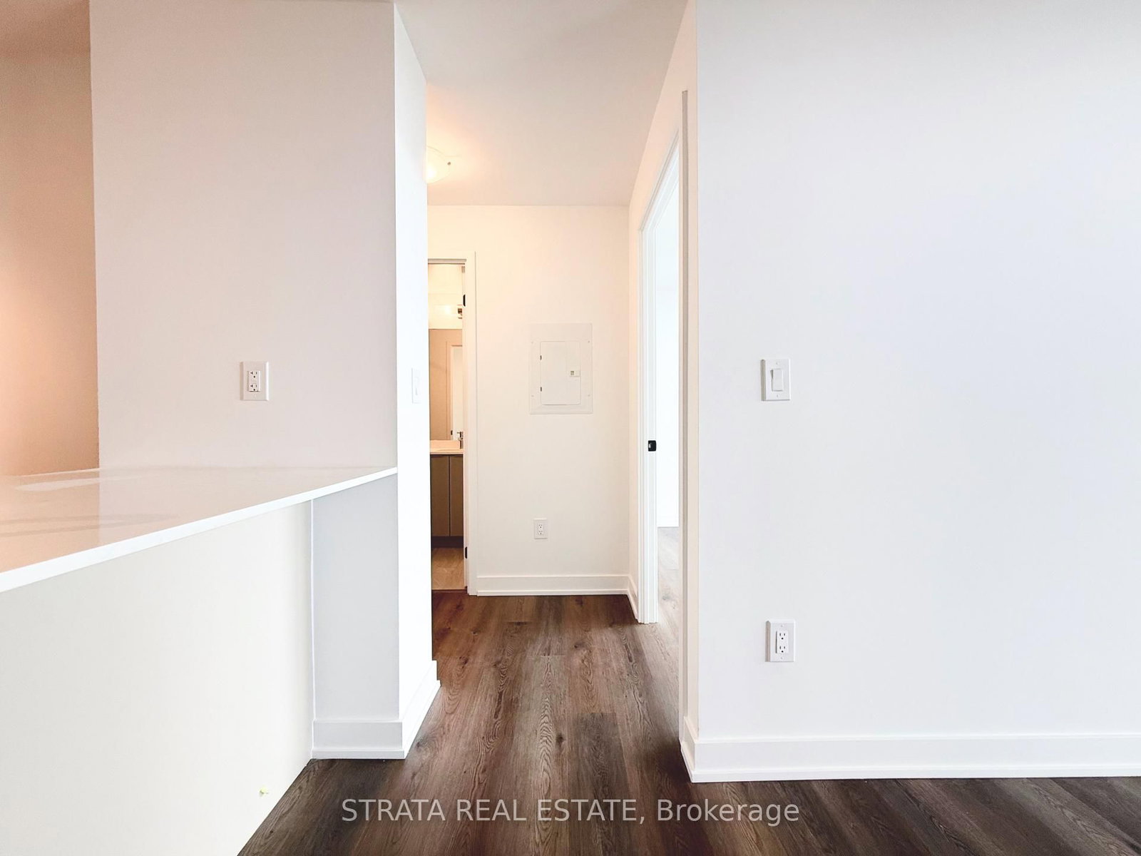2075 Lakeshore Road, Unit 1601 - Photo 6