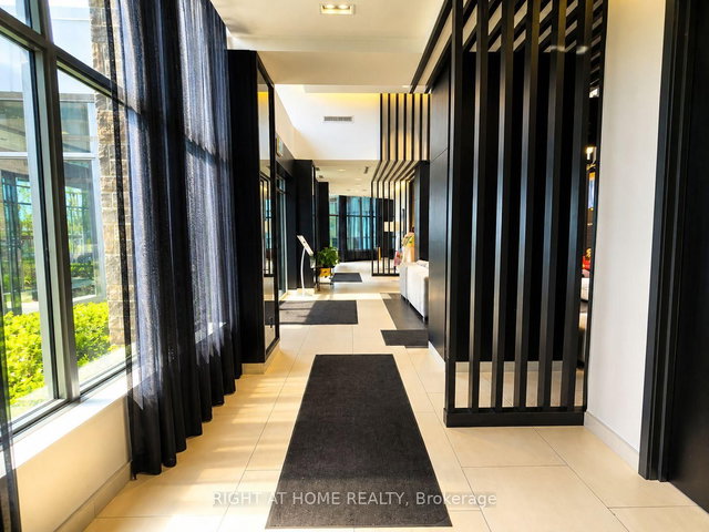 709 - 4677 Glen Erin Drive