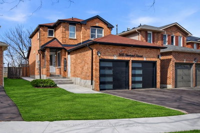 4-bed Detached House · 3403 Chartrand Cres