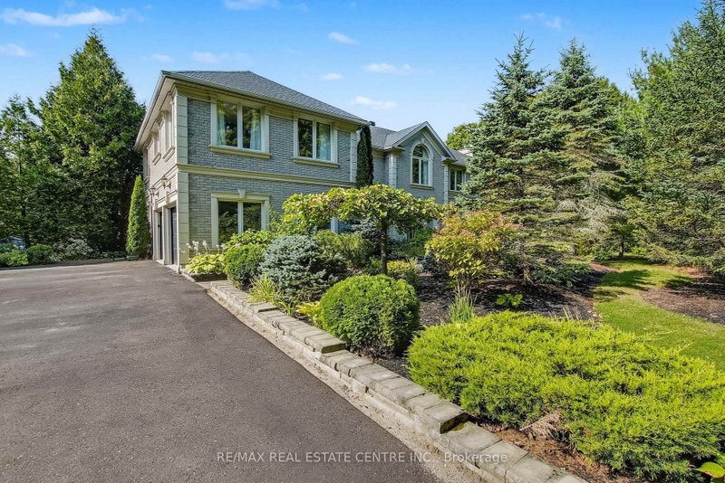 4220 Ennisclare Drive