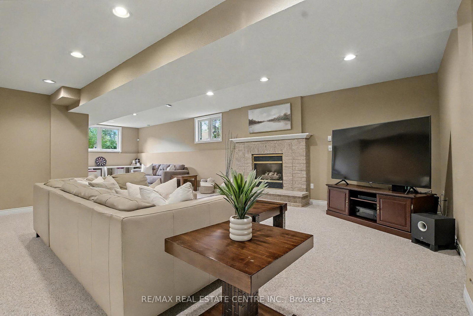 4220 Ennisclare Drive • Milton, ON photo 31
