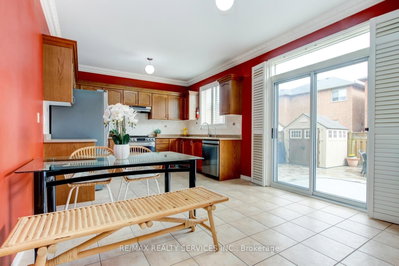 47 Cape Dorset Crescent — photo 5