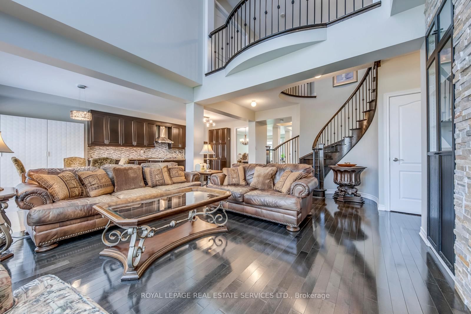 431 Burloak Drive • Oakville, ON photo 16