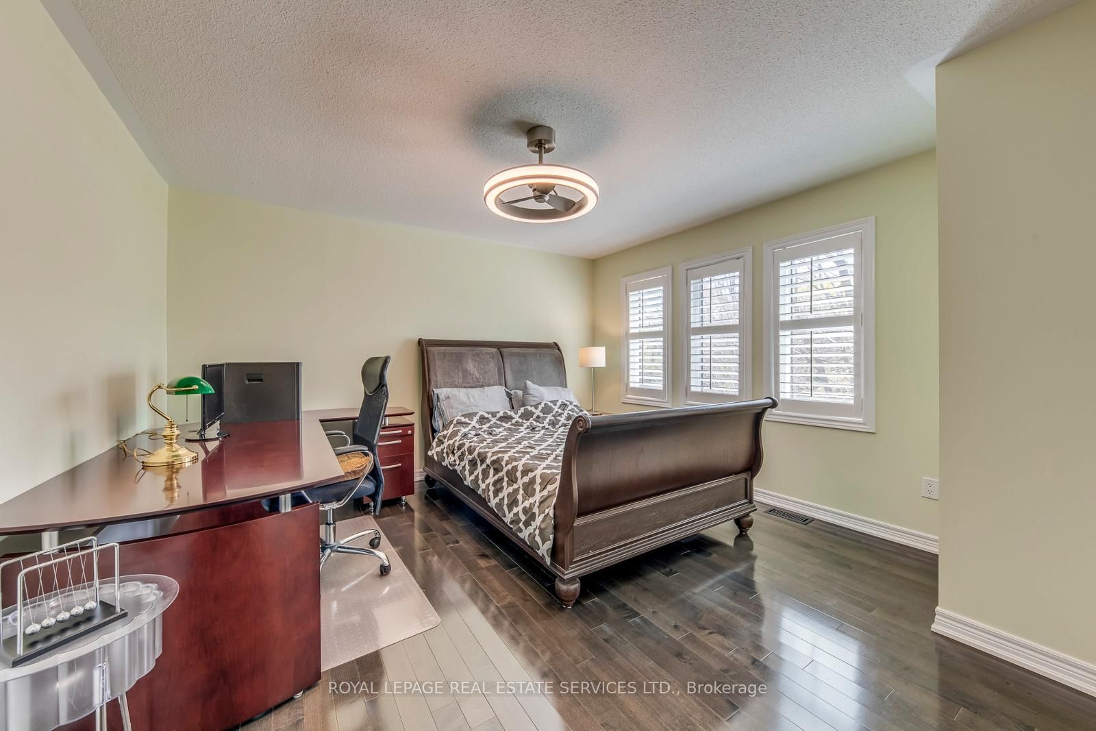 431 Burloak Drive • Oakville, ON photo 39